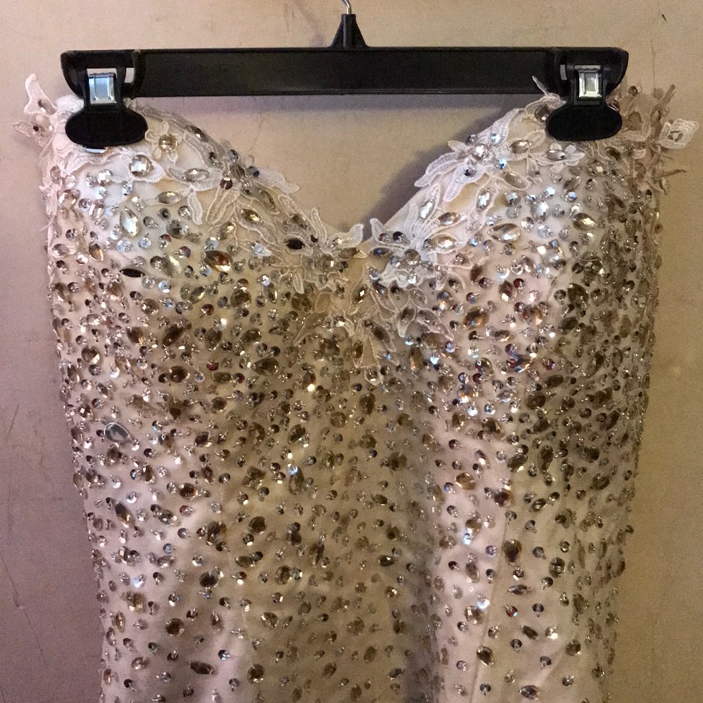 Formal dress above the knee but not short
